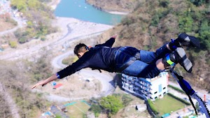Freestyle bungee 111M + 113M Giant Swing (With Video) – Rishikesh — photo 4