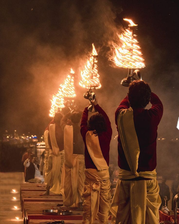 Front Row Seats at Ganga Aarti (Triveni ghat) - activity provider and experiences