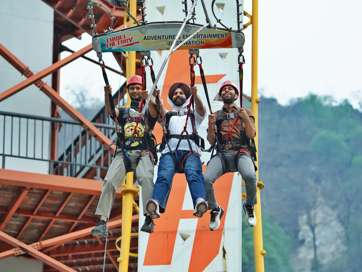 Giant Swing (45M) – Rishikesh — photo 1