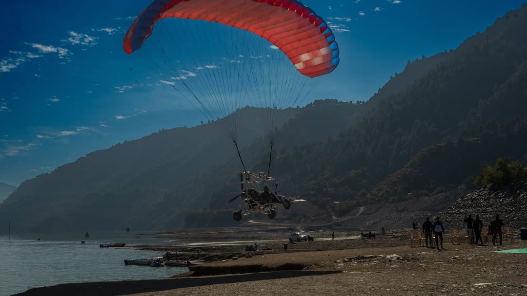 Paramotoring- Kitty Hawk Flight (10–12 mins) – Rishikesh — photo 1
