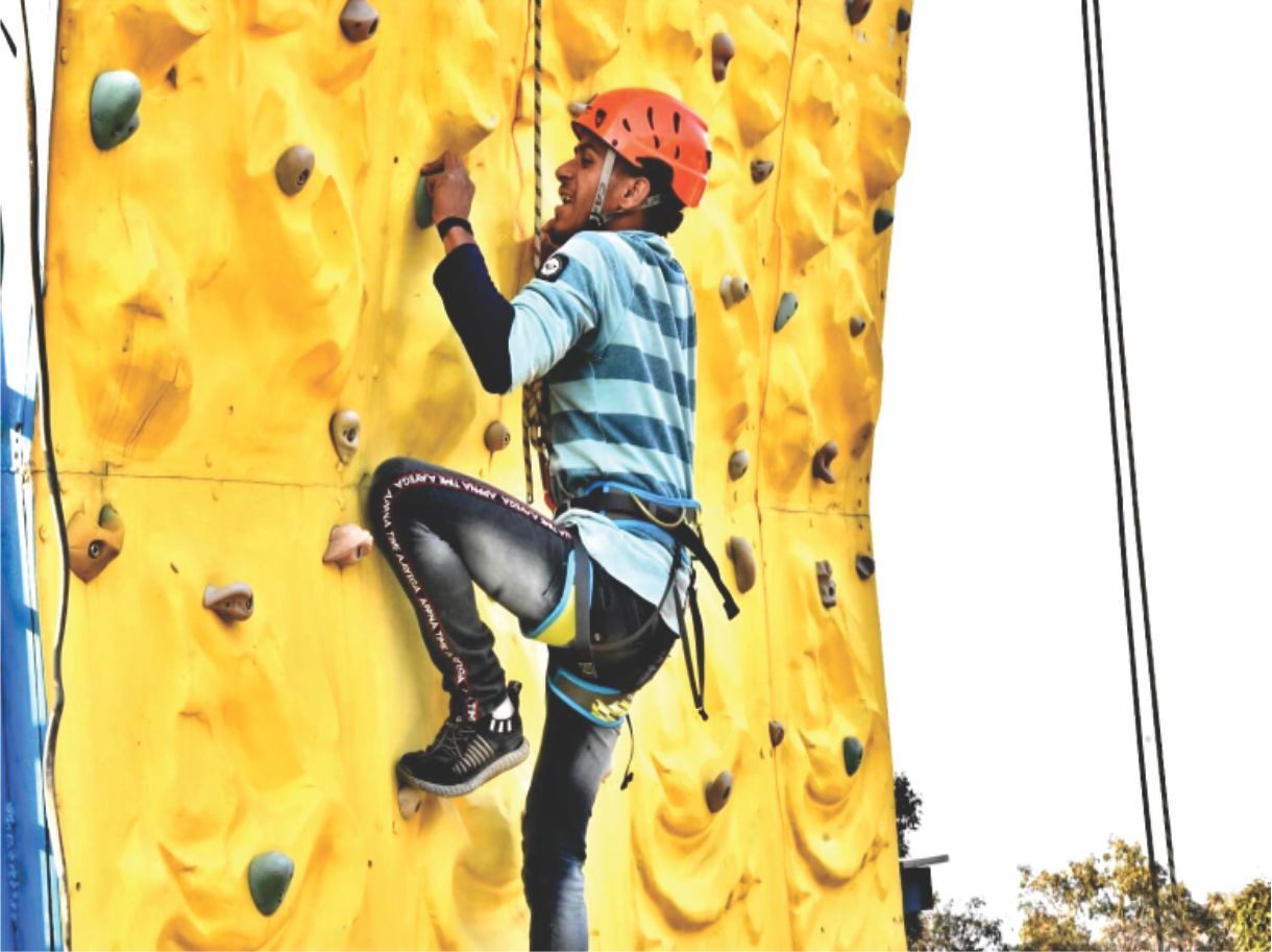 Wall Climbing – Kanatal Outdoor Adventure – Mussoorie — photo 1
