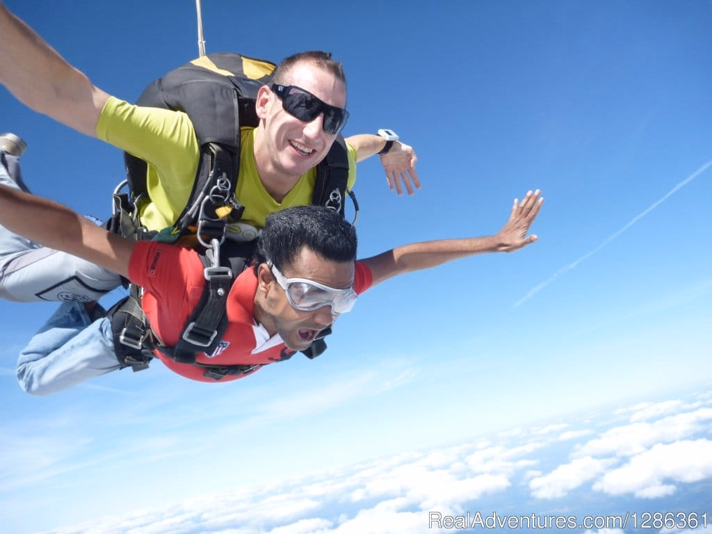 Tandem Skydive + Handcam Video – Jaipur — photo 1