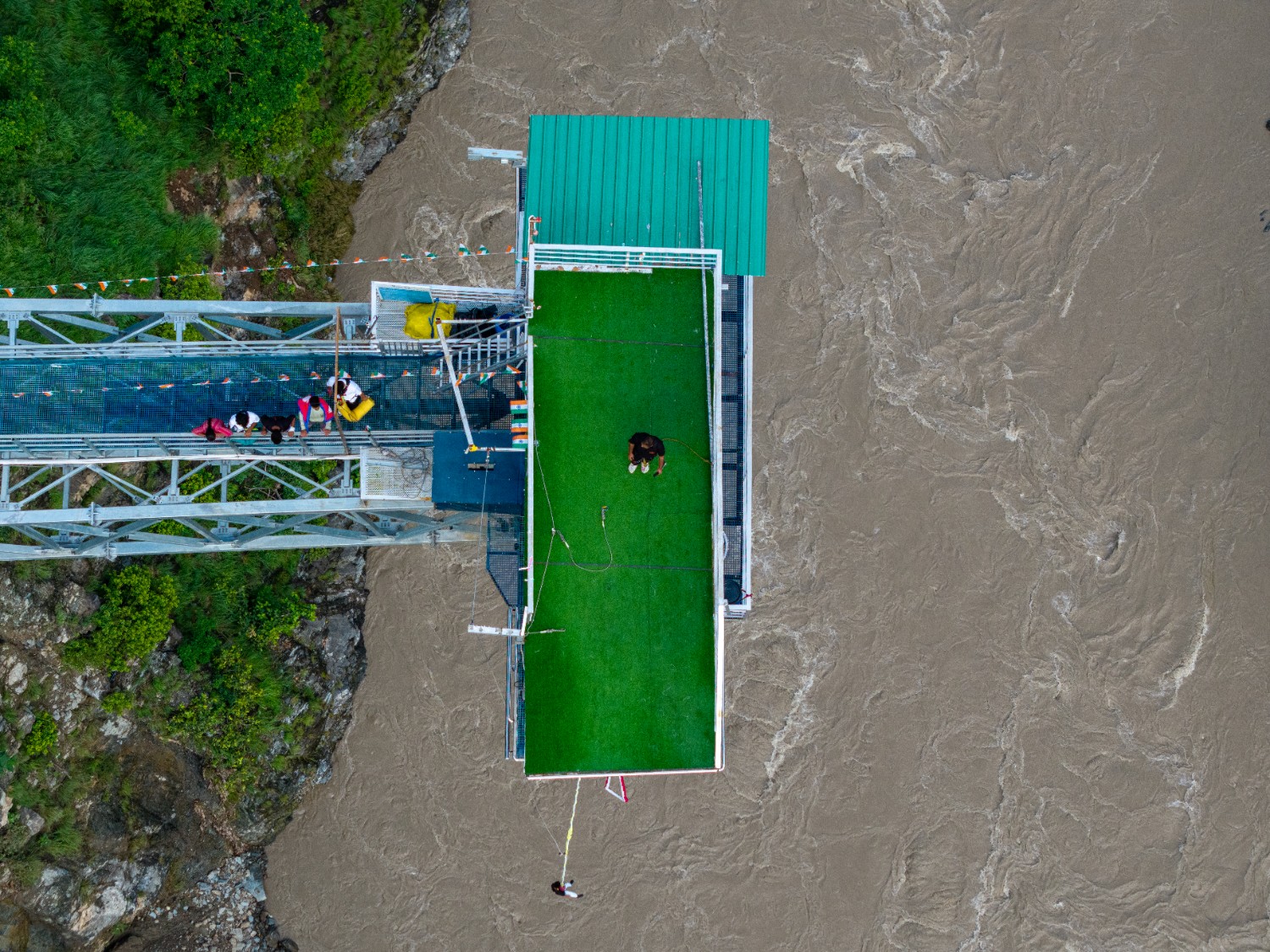 Maa Ganga Bungee platform above the river in Devprayag