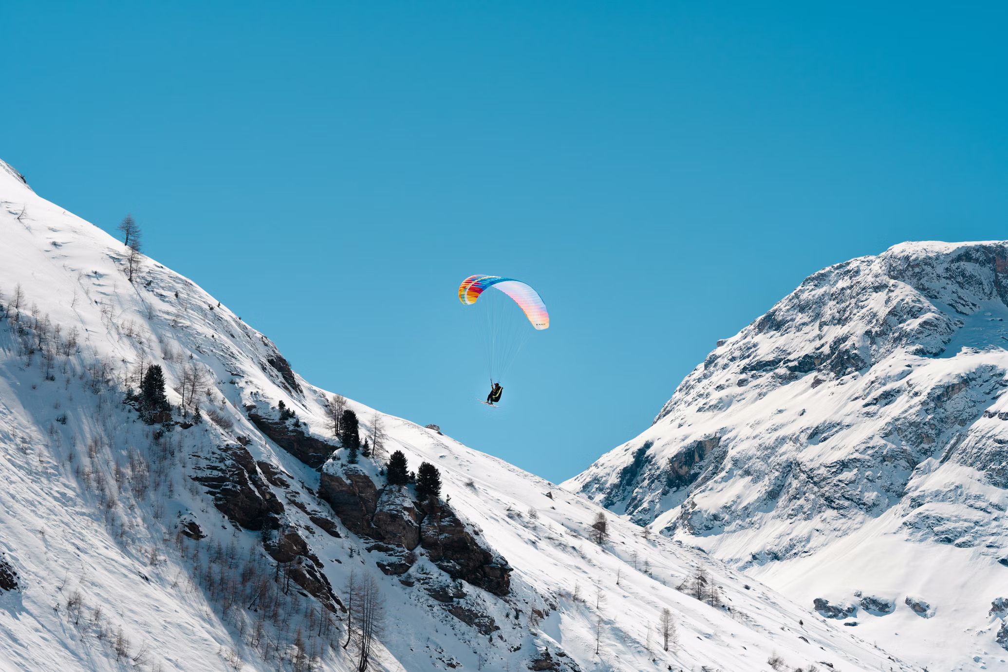 Bucketlistt - Hand-picked adventure experiences for travellers