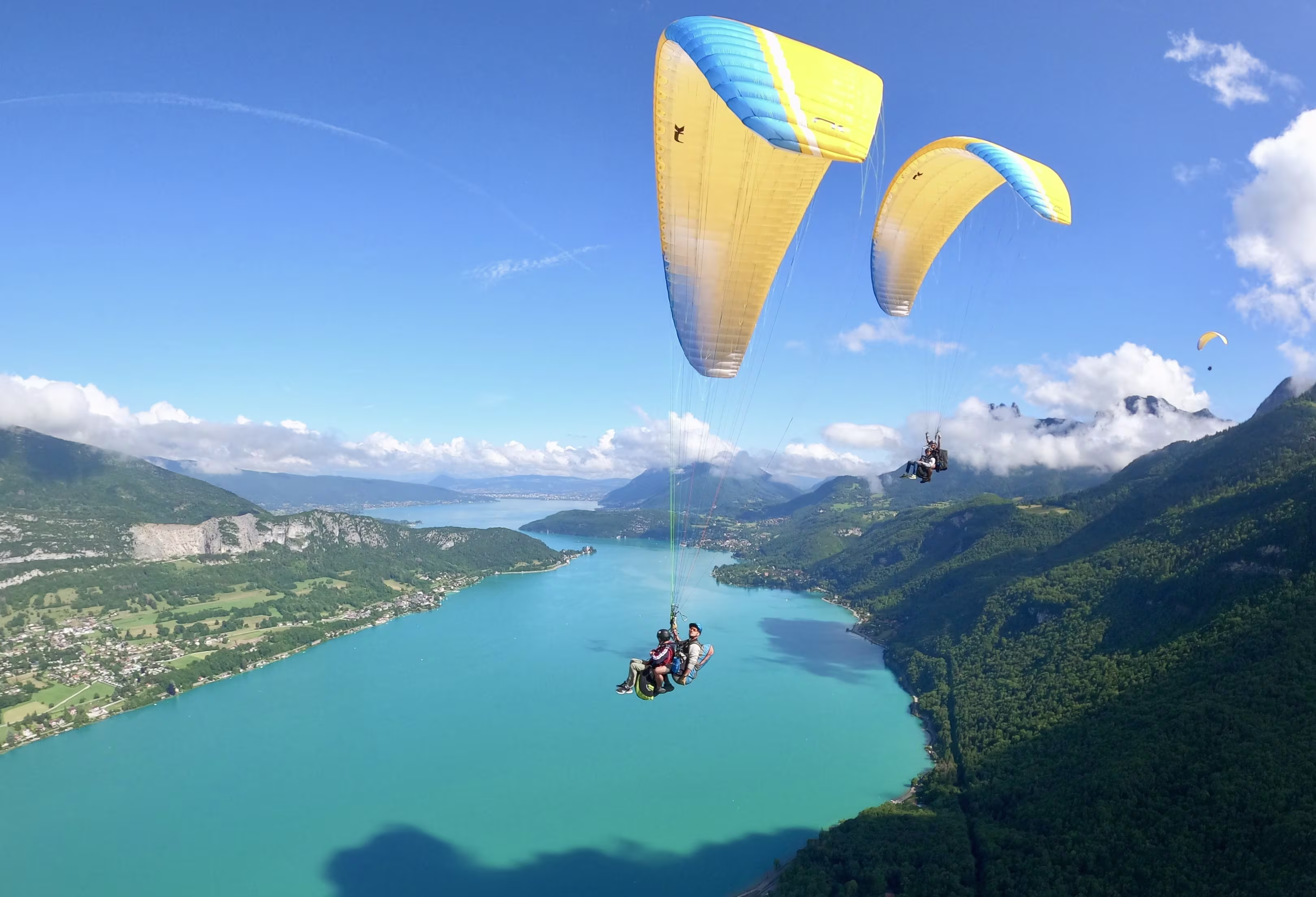 book paragliding online, tandem paragliding in India, paragliding safety tips